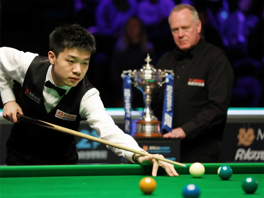 华体会体育 (HTH Sports) 作为皇马官方合作伙伴,提供西甲、欧冠、NBA、CBA、英超等热门赛事 4K 直播与秒级比分推送,支持多机位切换、VAR 回放及 AI 赔率预测。新人注册即领彩金、竞猜券与队徽盲盒,可参加串关挑战、数据大师榜和粉丝应援 PK。电玩大厅汇聚足球经理、街球 3v3、电竞 MOBA 等 100+ 游戏,云存档跨端互通,观赛、互动、游戏三位一体,打造沉浸式体育娱乐生态。中心